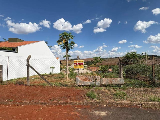 Foto do Terreno - Terreno à venda no Jardim Caviúna em Rolândia! | Imobiliária Casa Grande - Rolândia
