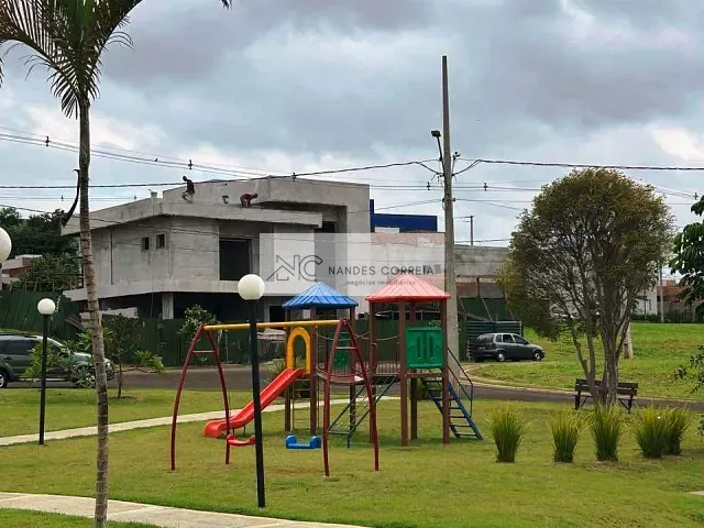 Terreno com 250m², à venda, no bairro Marumbi em Londrina