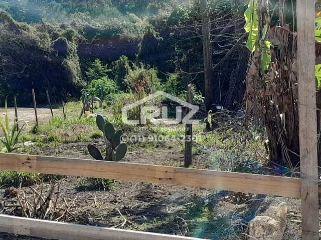 Terreno com 400m², à venda, no bairro Laranjeiras em Caieiras