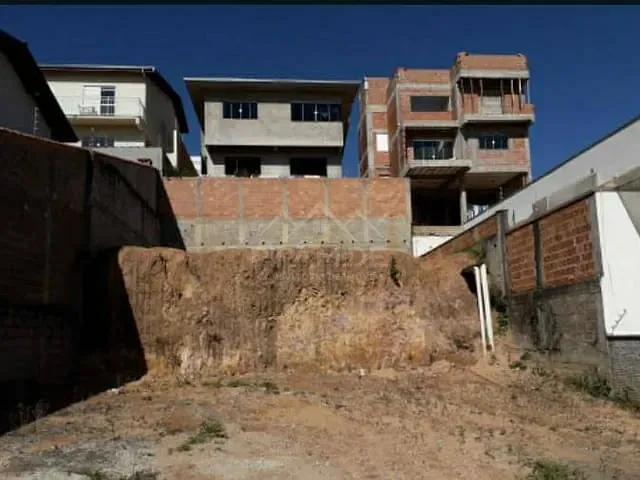 Terreno com 300m², à venda, no bairro Residencial Morumbí em Poços de Caldas