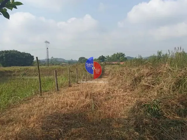 Terreno com 3992m², à venda, no bairro Citrolândia em Guapimirim