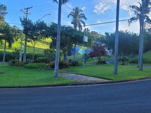 Terreno com 1381m², à venda, no bairro Tapanhão em Jambeiro