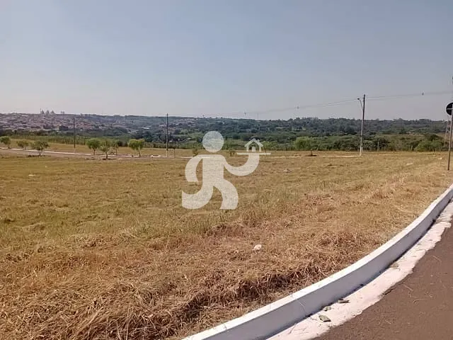 Terreno com 240m², à venda, no bairro Novo Horizonte em Piracicaba