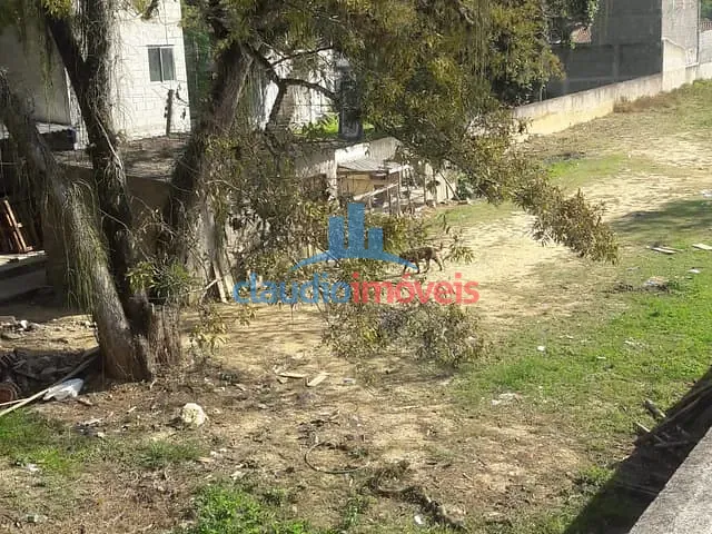 Terreno à venda, no bairro Colônia Santo Antônio em Barra Mansa