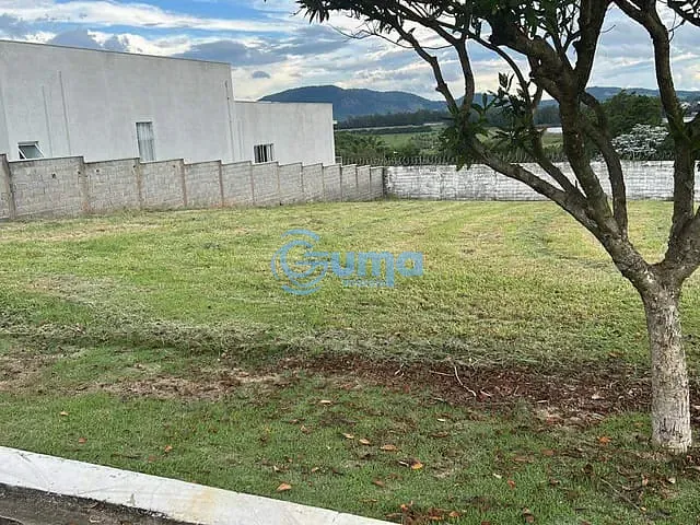 Terreno com 600m², à venda, no bairro Condomínio Jardim Flamboyan em Bragança Paulista