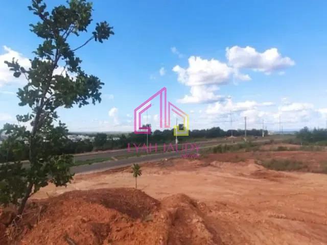 Terreno com 360m², à venda, no bairro Jardim Petrópolis em Várzea Grande