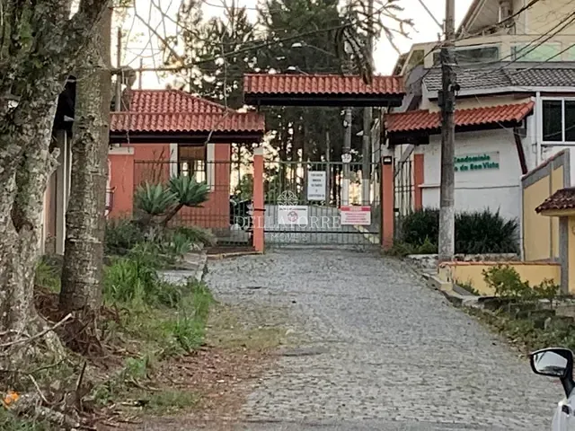 Terreno com 658m², à venda, no bairro Tijuca em Teresópolis