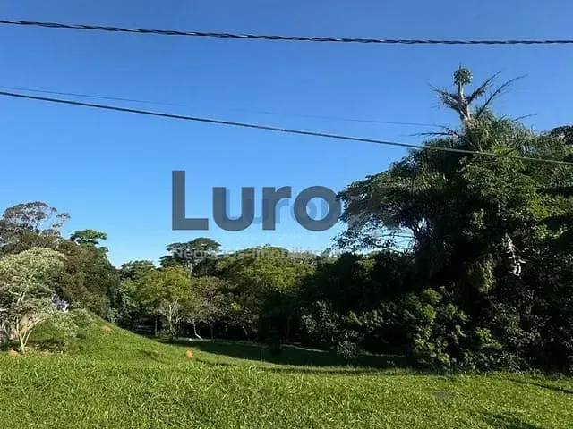 Terreno com 1000m², à venda, no bairro Condomínio Villa Lombarda em Valinhos