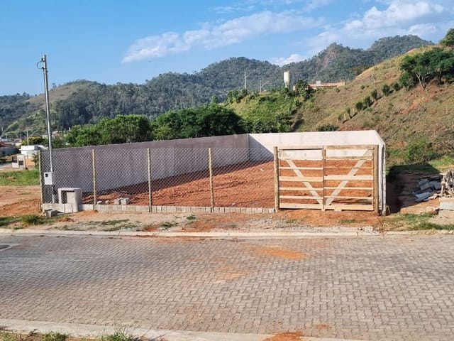 Foto do anúncio: Terreno à Venda em Loteamento Vale das Hortênsias, Itajubá MG