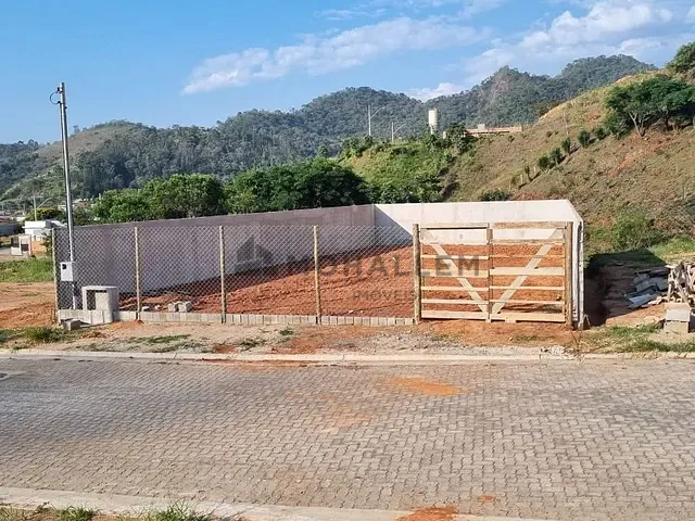 Terreno com 233m², à venda, no bairro Nossa Senhora de Fátima em Itajubá