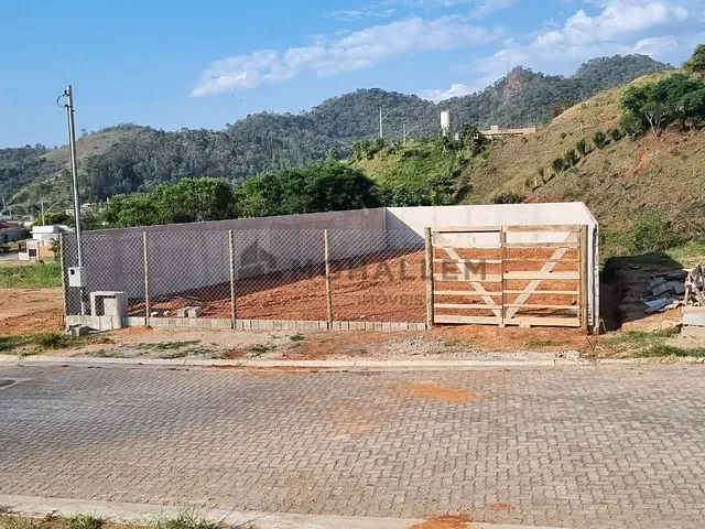 Terreno com 233m², à venda, no bairro Nossa Senhora de Fátima em Itajubá