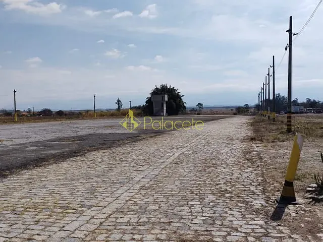 Terreno com 162000m², à venda, no bairro Veloso em Roseira