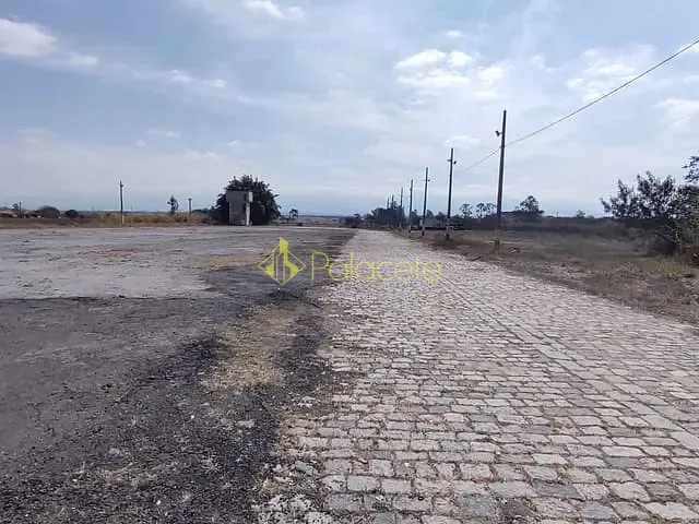 Terreno com 162000m², à venda, no bairro Veloso em Roseira