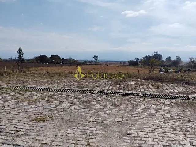 Terreno com 162000m², à venda, no bairro Veloso em Roseira