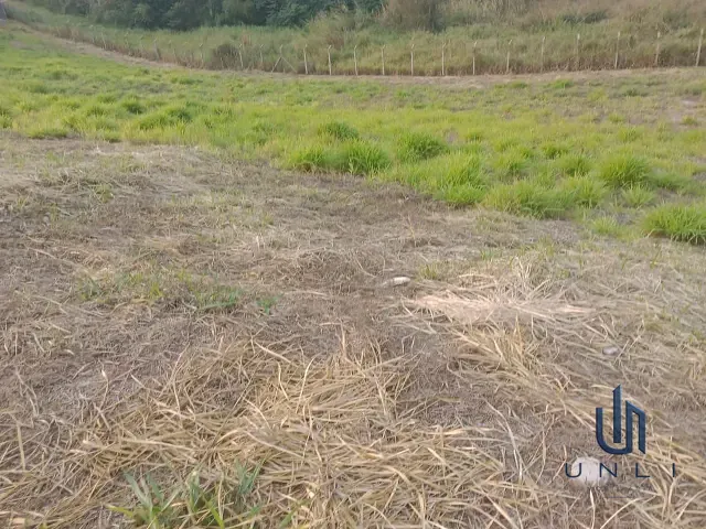 Terreno com 410m², à venda, no bairro Casa de Pedra em Volta Redonda