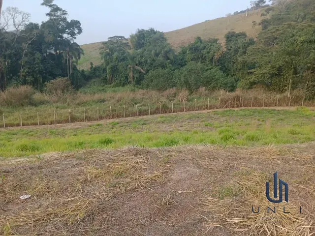Terreno com 410m², à venda, no bairro Casa de Pedra em Volta Redonda