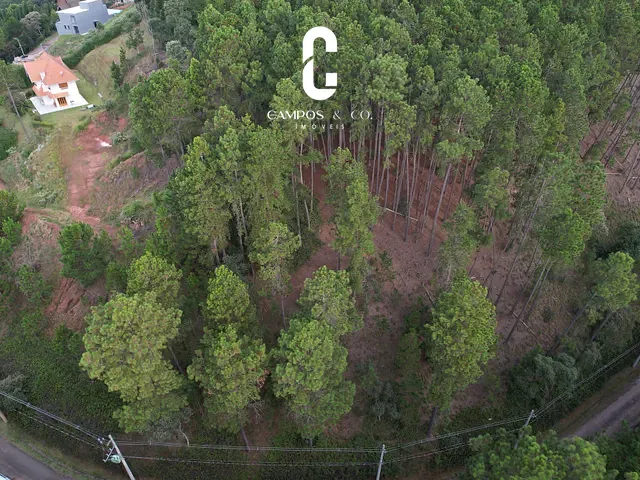Terreno com 1780m², à venda, no bairro Iporanga em Campos Do Jordão