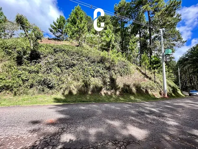 Terreno com 1780m², à venda, no bairro Iporanga em Campos Do Jordão