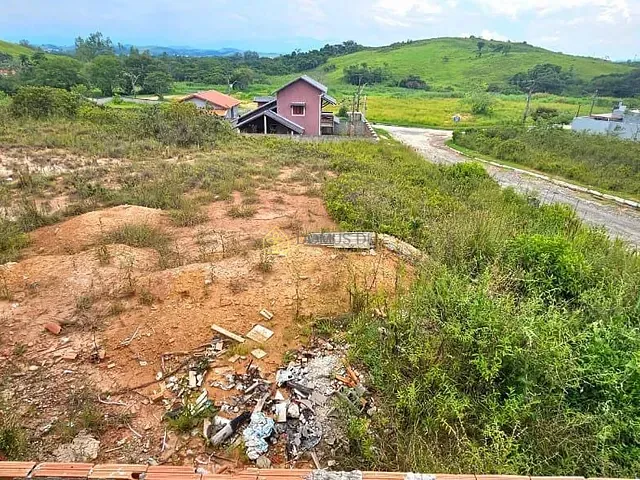 Terreno com 450m², à venda, no bairro Vale dos Reis em Itatiaia