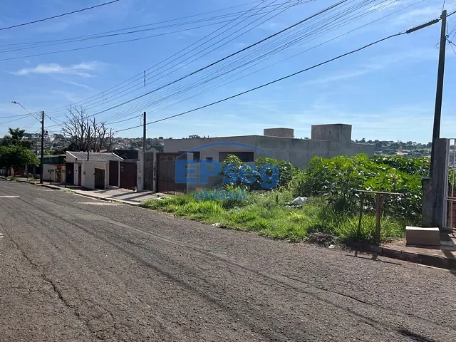 Terreno com 300m², à venda, no bairro Olímpico em Londrina