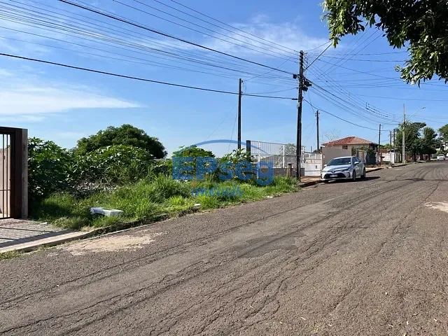 Terreno com 300m², à venda, no bairro Olímpico em Londrina