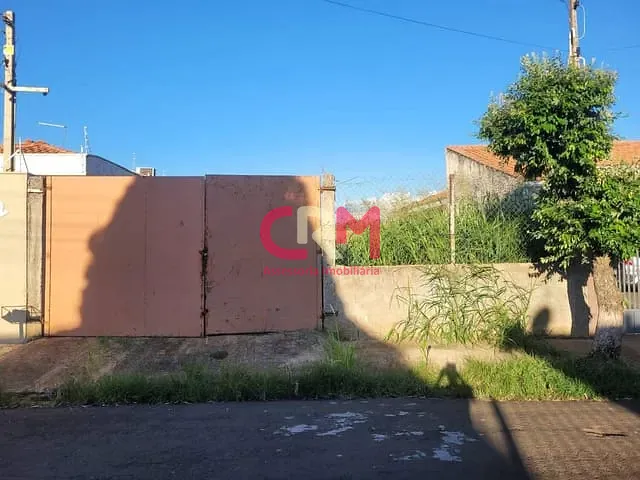 Terreno com 320m², à venda, no bairro Jardim Contendas em Taquaritinga