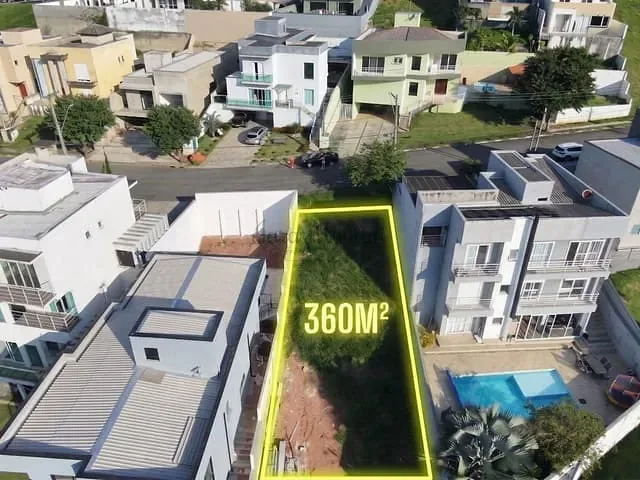 Terreno com 360m², à venda, no bairro Jardim Caiapiá em Cotia