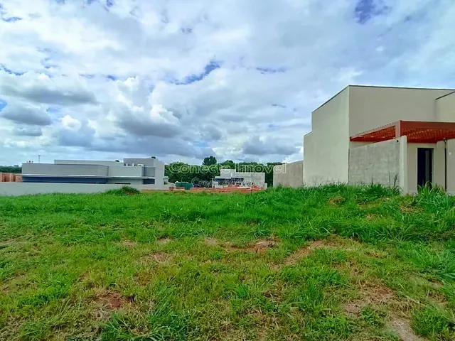 Terreno com 363m², à venda, no bairro Condomínio Residencial Holland Park em Holambra