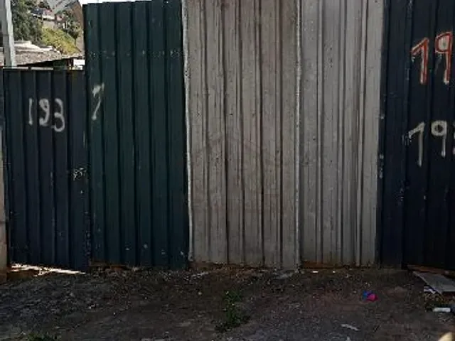 Terreno com 125m², à venda, no bairro Jardim Zaira em Mauá