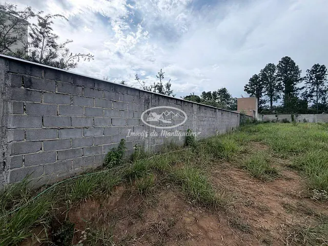 Terreno com 1100m², à venda, no bairro Jardim Martinelli (Penedo) em Itatiaia