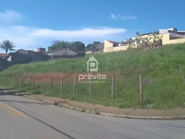 Terreno com 4700m², à venda, no bairro Granjas Santa Terezinha em Taubaté