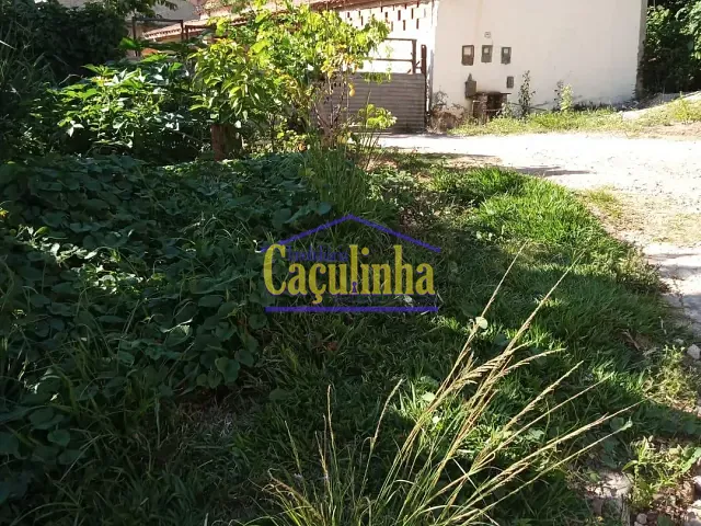 Terreno com 360m², à venda, no bairro Demetrio Ribeiro em Vassouras