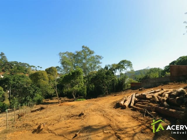 Terreno com 1690m², à venda, no bairro Vina Del Mar em Juiz de Fora