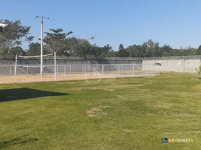 Terreno com 140m², à venda, no bairro Parque Novo Jockey em Campos dos Goytacazes