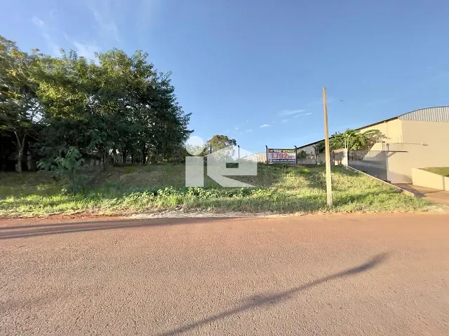 Terreno com 1792m², à venda, no bairro Arnaldo Busato em Rolândia