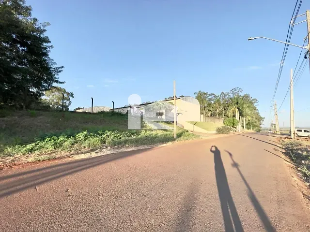 Terreno com 1792m², à venda, no bairro Arnaldo Busato em Rolândia