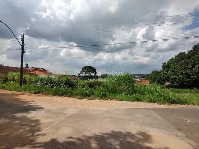 Terreno com 256m², à venda, no bairro Nova Jaguariúna em Jaguariúna