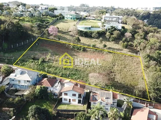 Terreno com 2454m², à venda, no bairro Centro em Concórdia