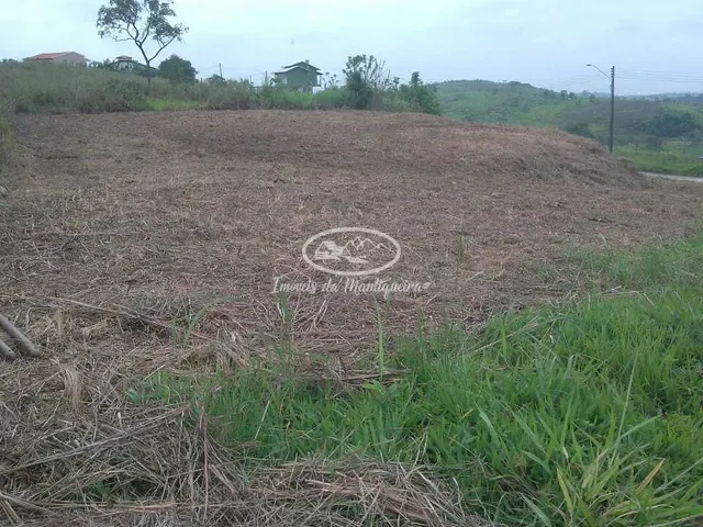 Terreno com 710m², à venda, no bairro Vale dos Reis em Itatiaia