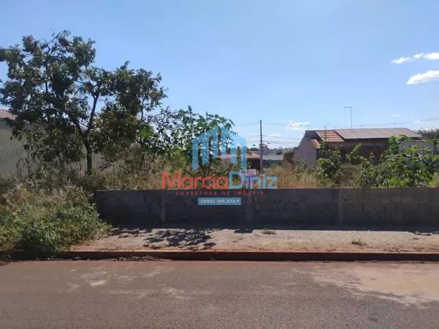 Terreno com 259m², à venda, no bairro Parque Das Andorinhas em Ituverava