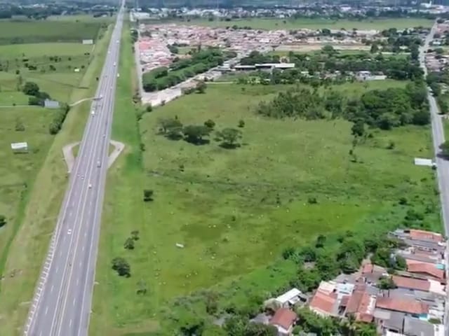 Terreno com 116521m², à venda, no bairro Feital em Pindamonhangaba