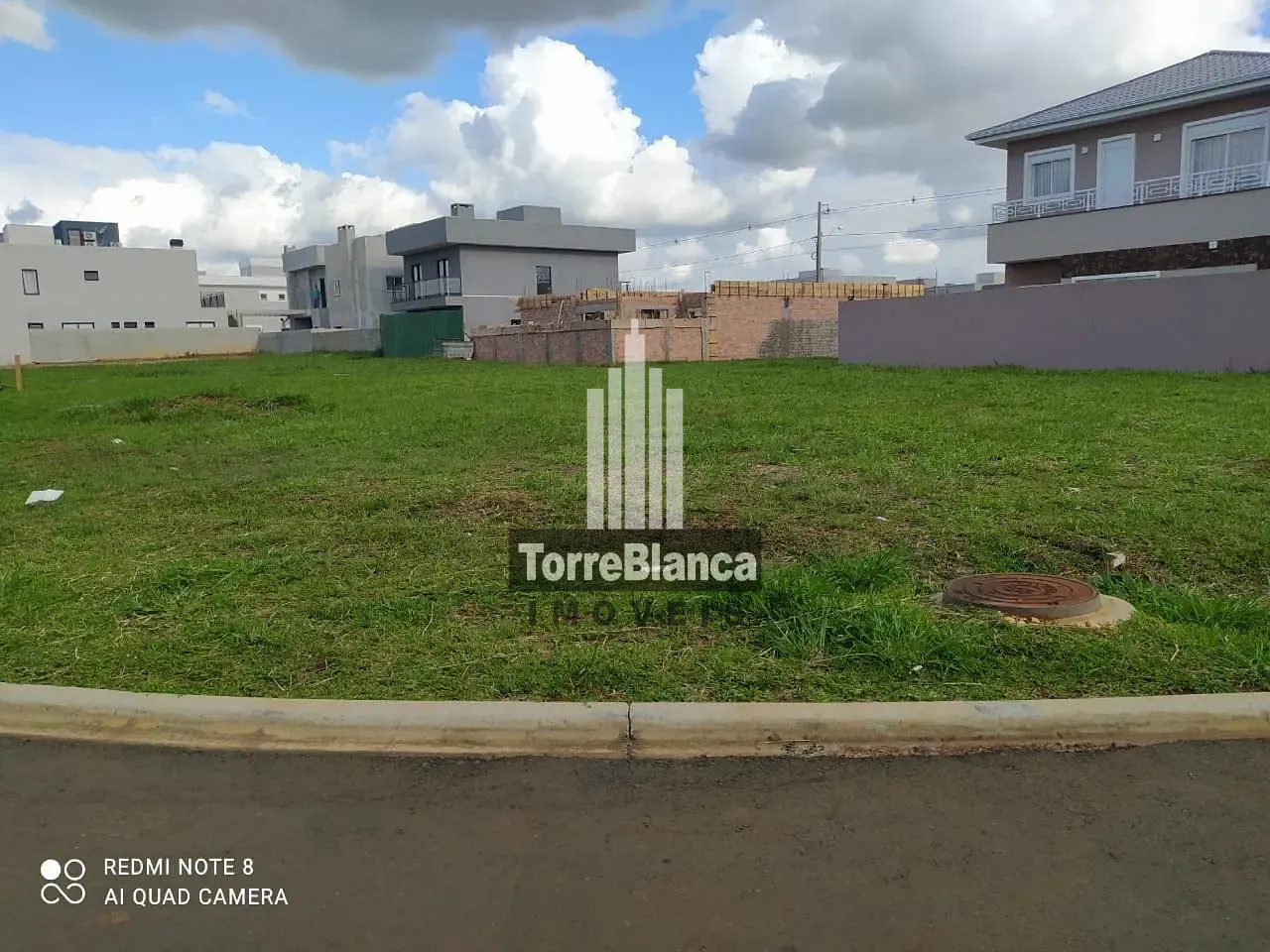 Terreno, 329 m² - Foto 1