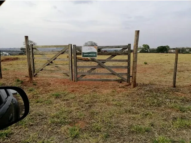 Terreno com 20000m², à venda, no bairro Zona Rural em Campo Grande