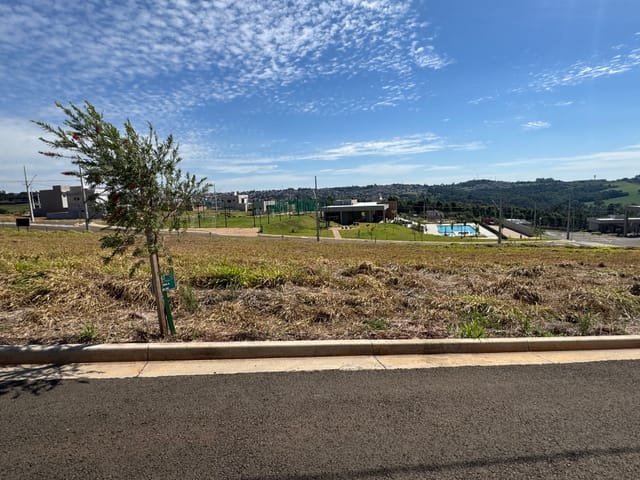 Foto do Terreno - GRANDE OPÇÃO  DE 2 LOTES JUNTOS NO CONDOMÍNIO CIDADE JARDIM  Á VENDA , Vila Nossa Senhora da Conceição, Apucarana, PR | CAMPOY CORRETORA DE IMÓVEIS
