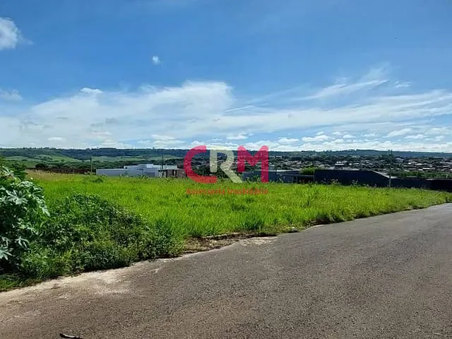 Terreno com 360m², à venda, no bairro Parque Residencial Laranjeiras V em Taquaritinga