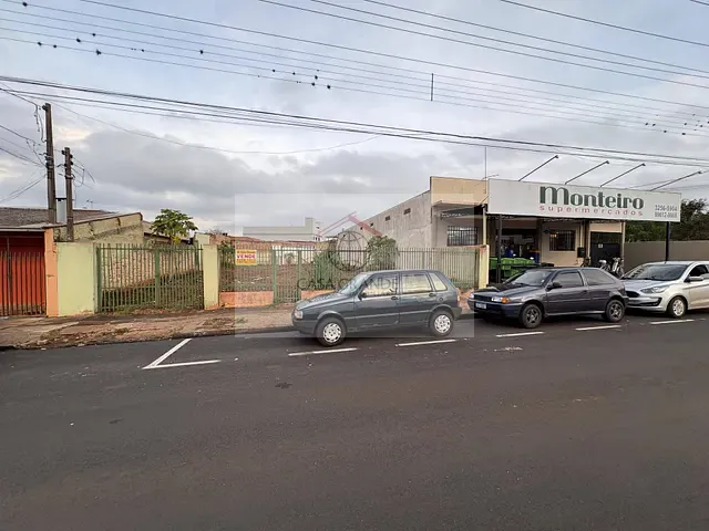 Terreno com 395m², à venda, no bairro Centro em Rolândia