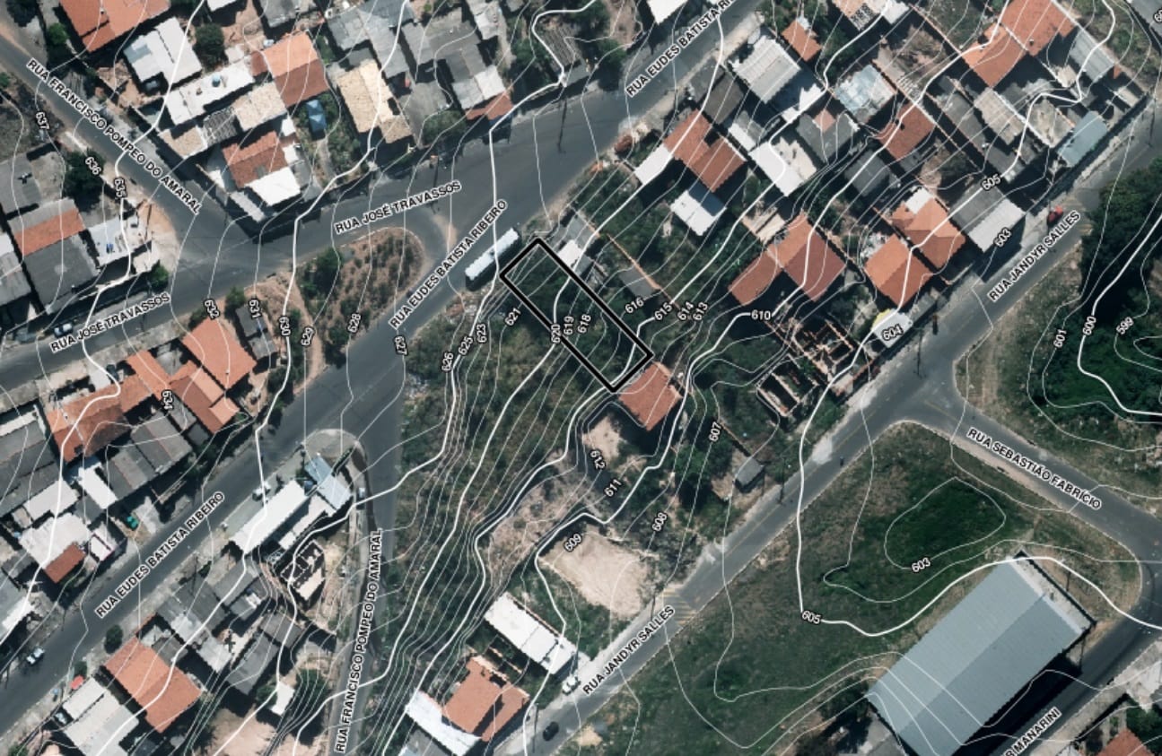 Terreno, 310 m² - Foto 1