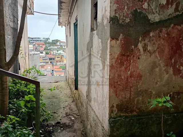Terreno com 300m², à venda, no bairro Jardim Zaira em Mauá