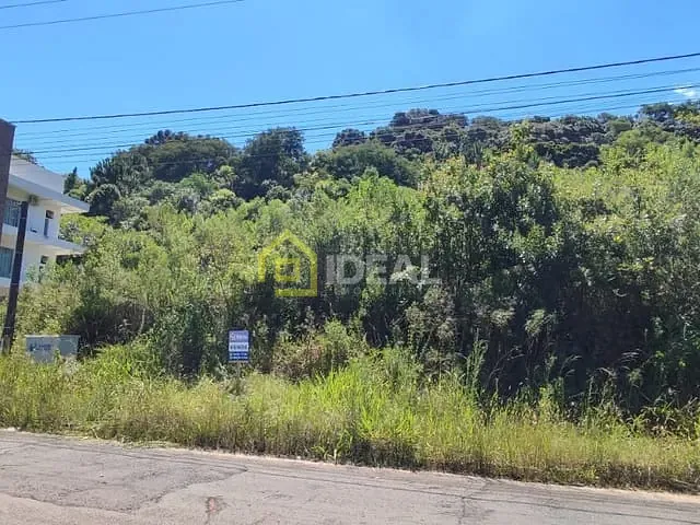 Terreno com 597m², à venda, no bairro Parque de Exposições em Concórdia