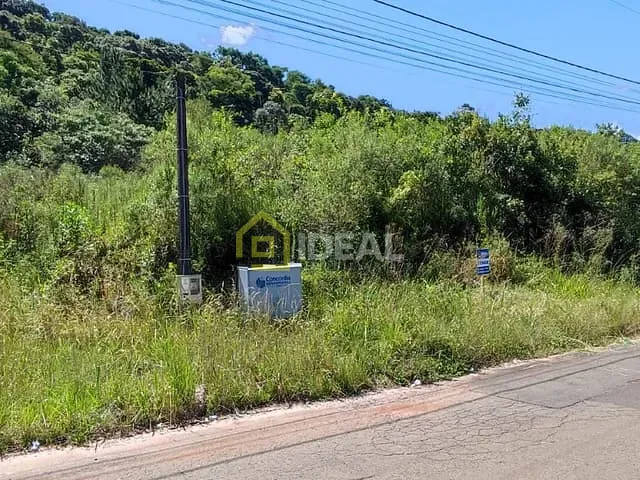 Terreno com 597m², à venda, no bairro Parque de Exposições em Concórdia